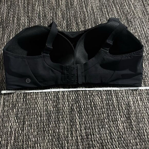 Lululemon Ta Ta Tamer II - Picture 7 of 7